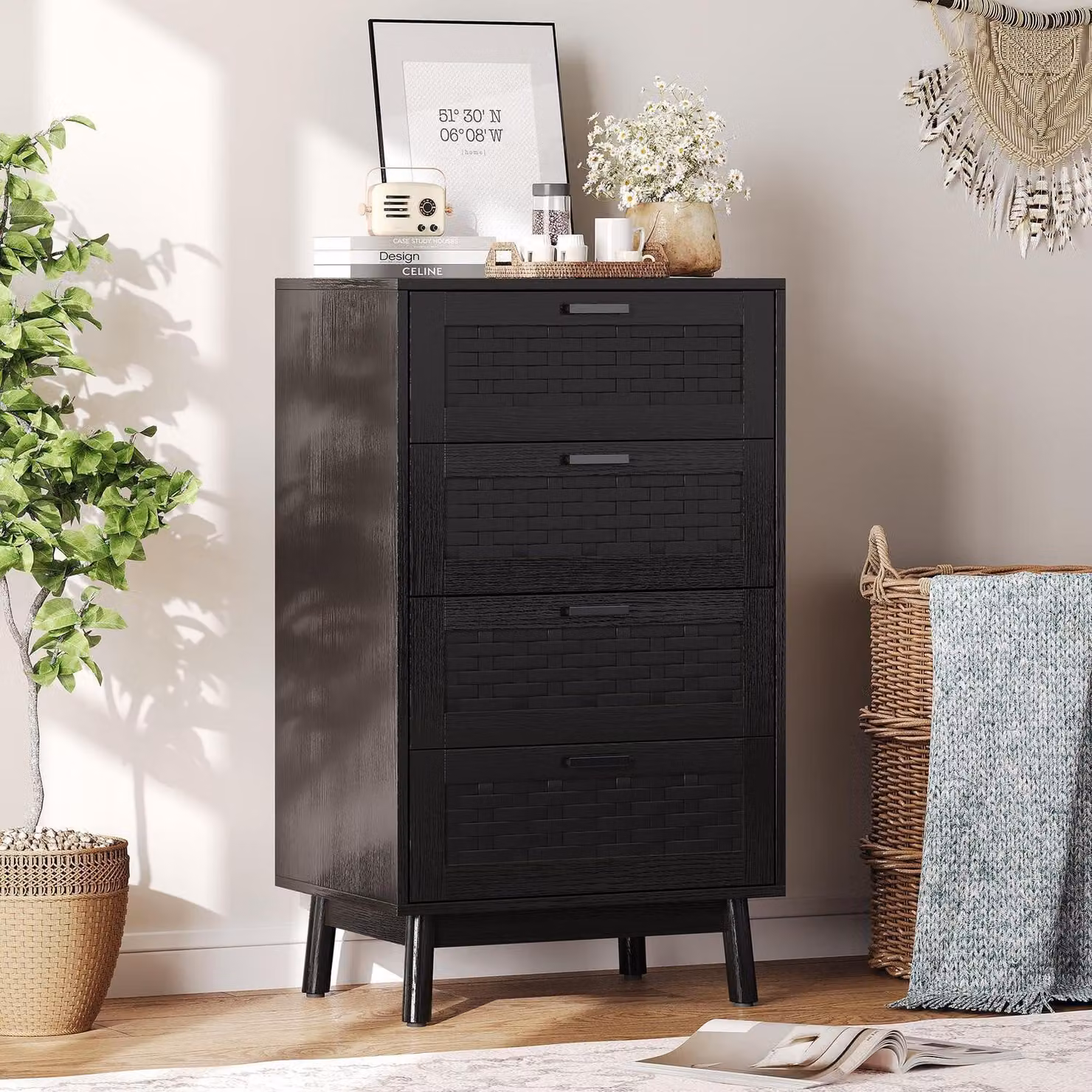 Comodino con 4 cassetti, mobiletto contenitore, legno, aspetto rattan, nero