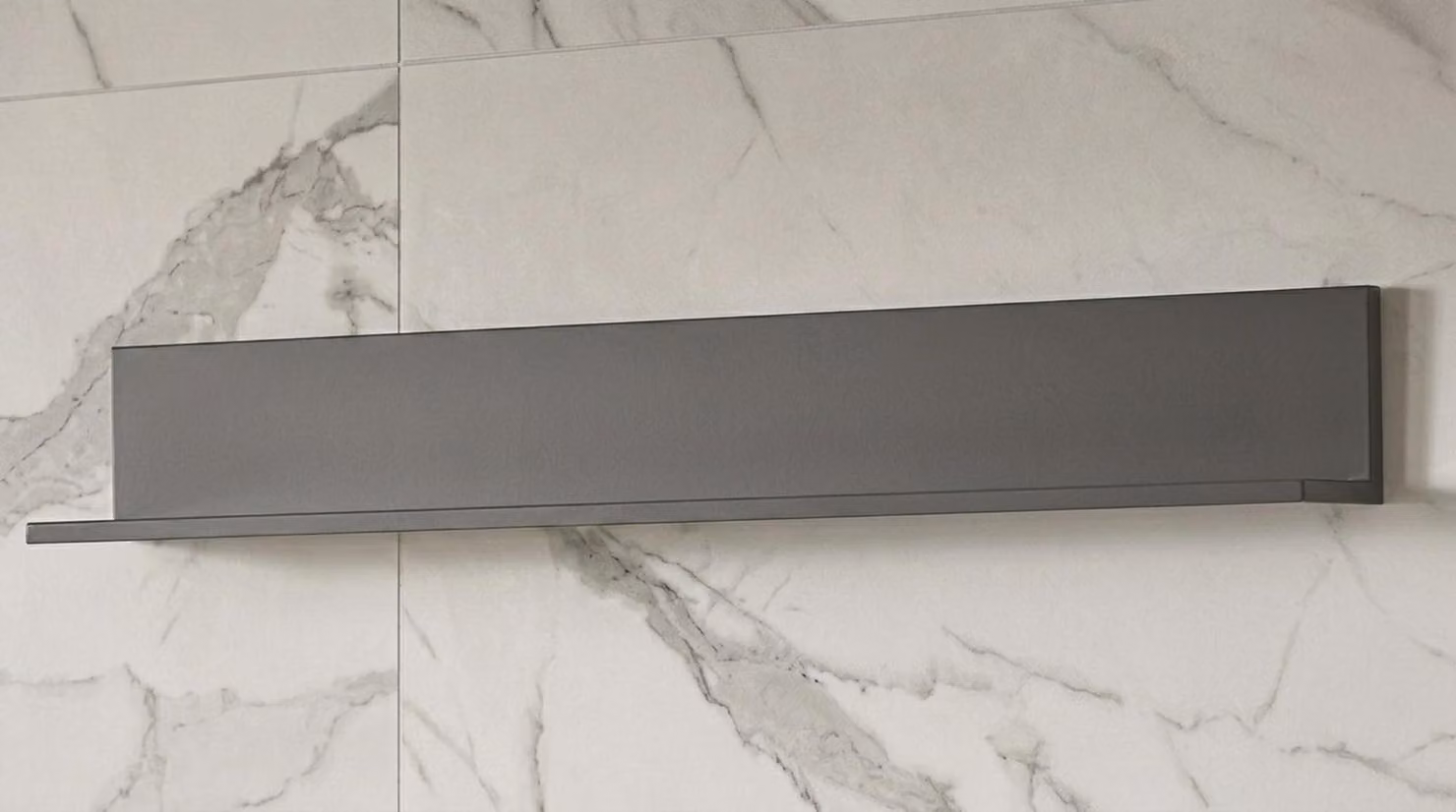 Oberes Regal Stil modern schwarz Wohnzimmer bequem praktisch