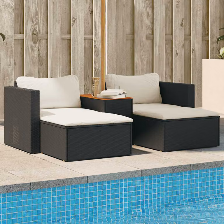 Set da giardino vidaXL a 5 pezzi in polyrattan con cuscini e tavolino, design moderno a L, colore nero e bianco con struttura in legno di acacia