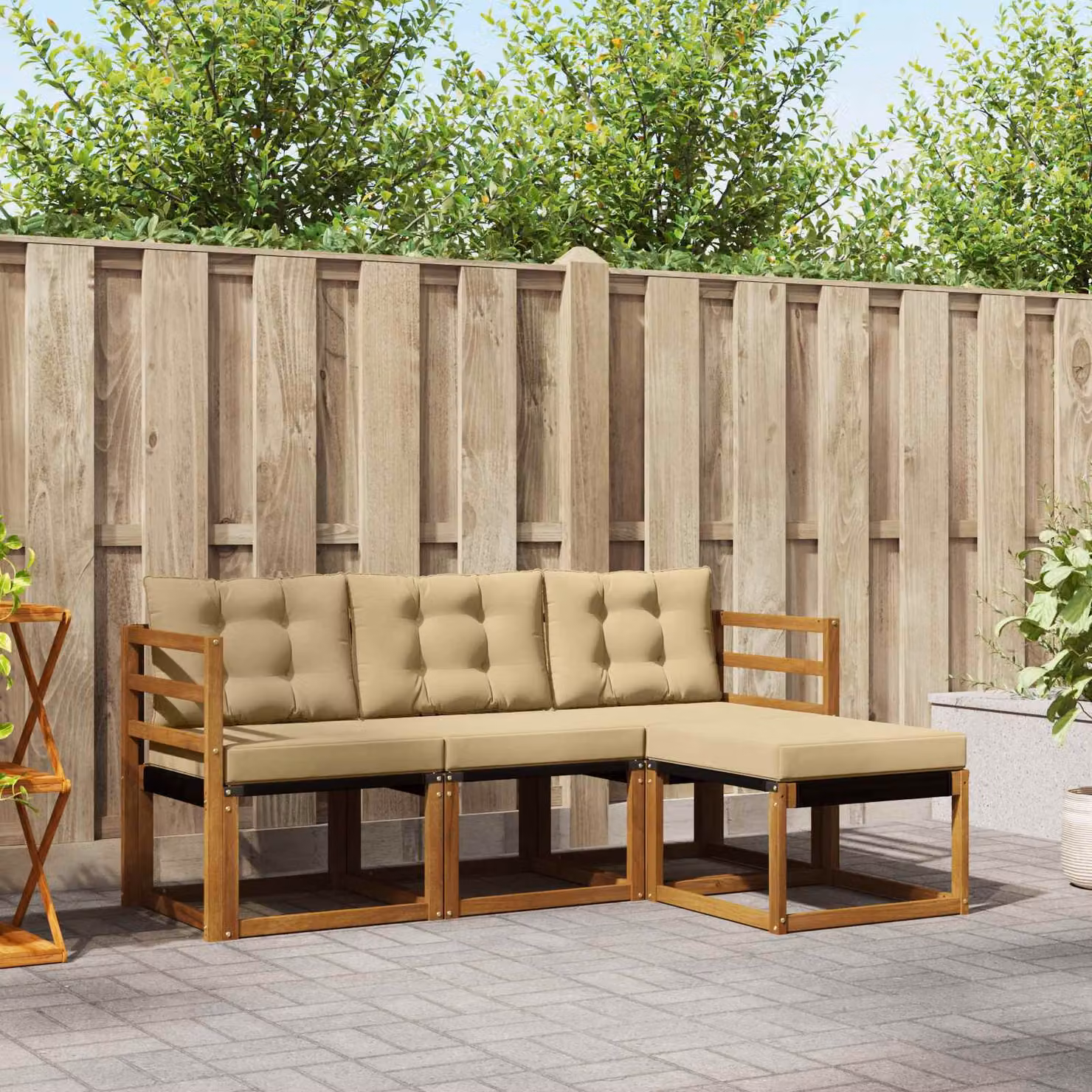 Set di divani da esterno vidaXL a forma di L in legno di acacia con cuscini e pouf, colore marrone e beige