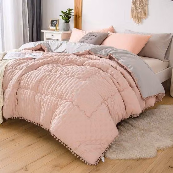 Ibenzoa® Copripiumino 200 x 200 cm – Coperta per tutto l'anno, rivestimento in 100% microfibra, imbottitura in poliestere di circa 1800 g, traspirante e calda, colore rosa/grigio
