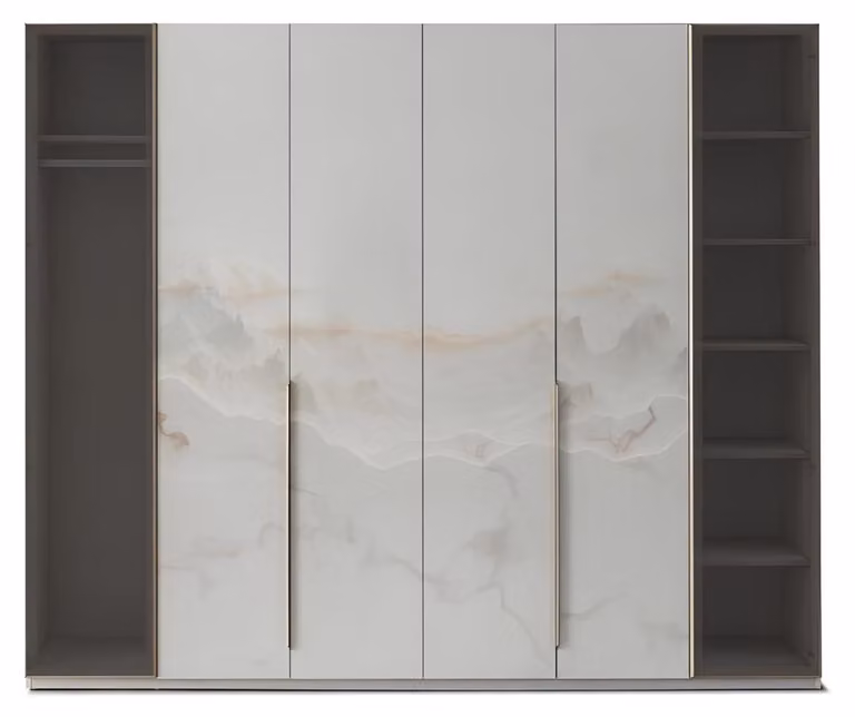 Armadio beige, stile moderno, struttura in legno, ripiani ampi, nuovo