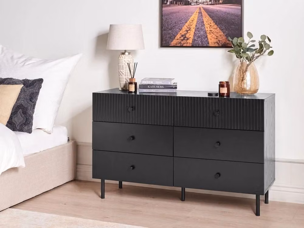 Cassettiera moderna BELIANI a 6 cassetti in MDF nero opaco per soggiorno e camera da letto L 120 x P 40 x H 75 cm – 2