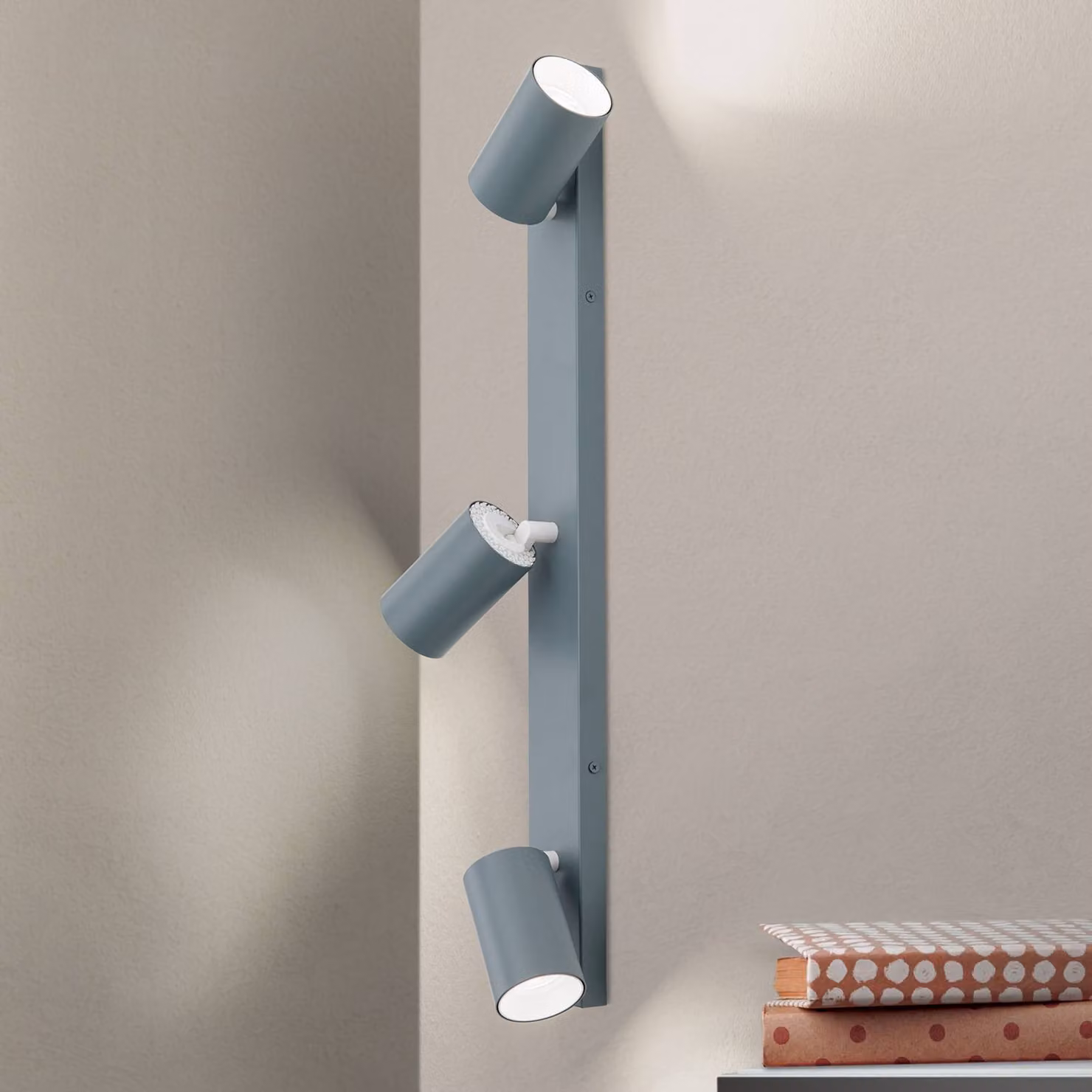 ORION Faretto da soffitto Penn, verde chiaro, lunghezza 60 cm, alluminio/acciaio dimmerabile, Verde, Soggiorno / Sala da pranzo, Metallo, Moderno, Faretto alogeno