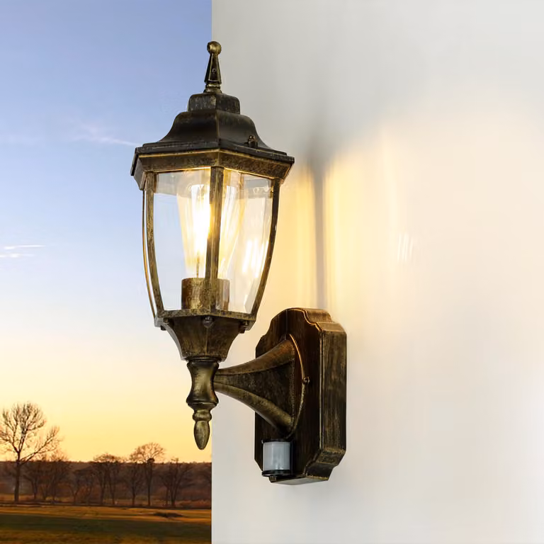 Lampada da parete "Lyon" con rilevatore di movimento in oro antico H:35,5cm Luce rustica da esterno terrazza