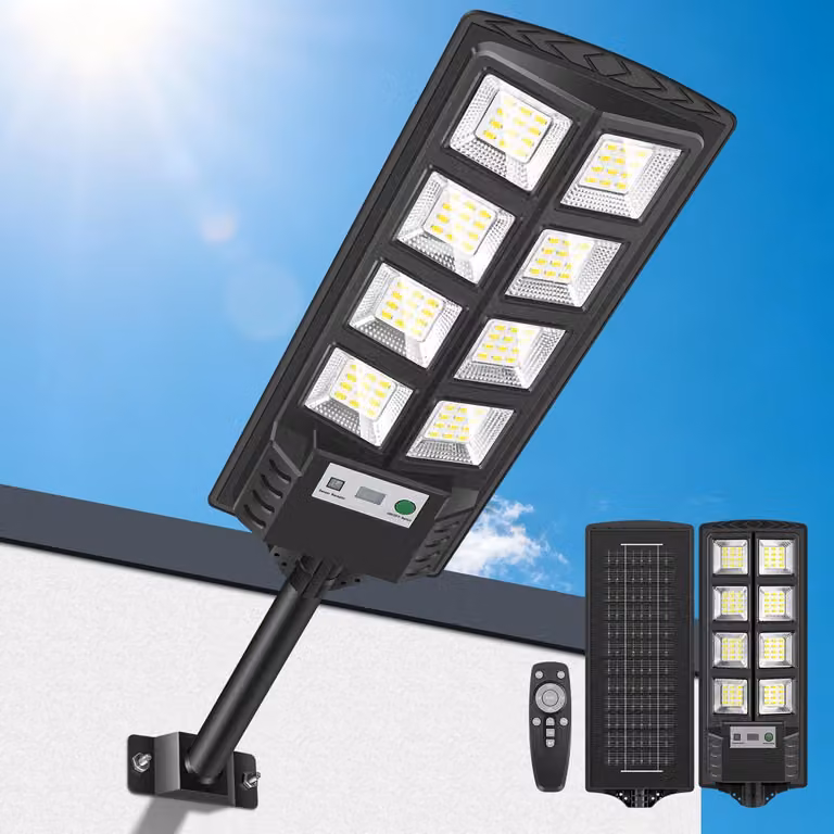 Lampada solare da esterno con 96 LED, temperatura di colore 6000K, luminosità 10000 lumen, grado di protezione IP65 e sensore di movimento
