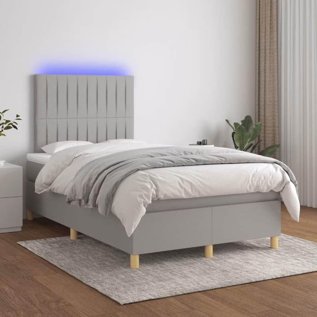 The Living Store Letto a molle con materasso e LED in tessuto grigio chiaro 120x200 cm