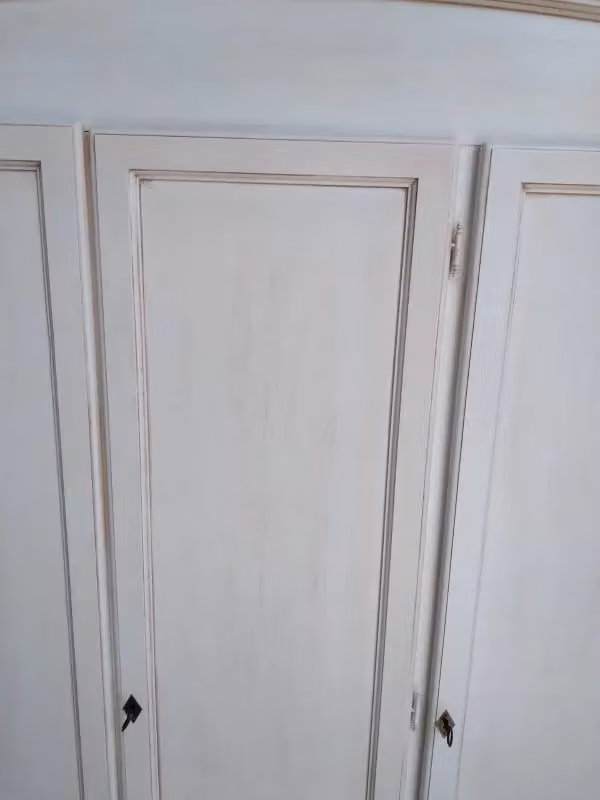 Armadio Gendarme 3 ante in legno shabby chic bianco anticato Mobili 2G L: 158 cm, P: 56 cm, H: 197 cm – 2