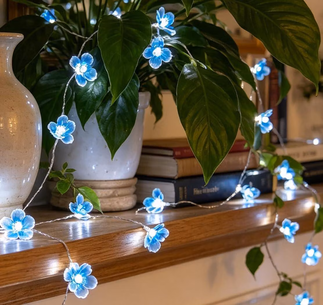 Catena luminosa a forma di fiori di ciliegio, lunghezza 3 metri, 30 LED, alimentazione a batteria