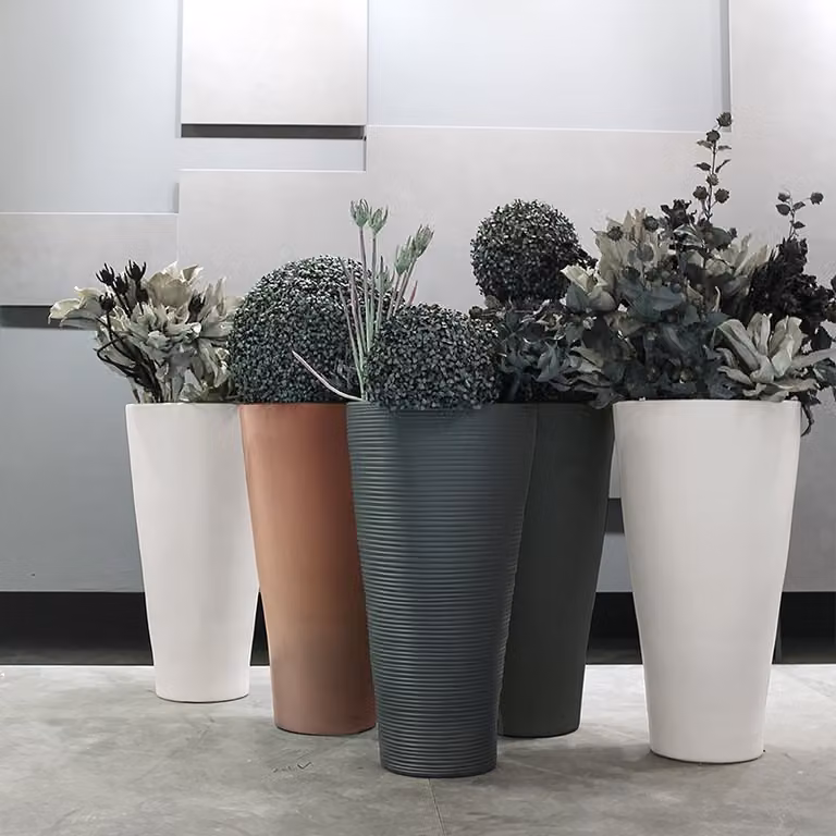 Vaso in ceramica Cono Adriani e Rossi