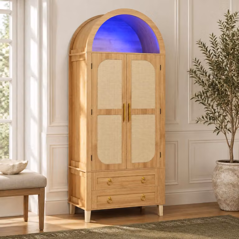 Mobiletto alto MODFU per cucina, con illuminazione a LED; credenza in rattan con 2 ante, 2 cassetti e vano aperto; mobiletto contenitore con ripiani interni, stile naturale