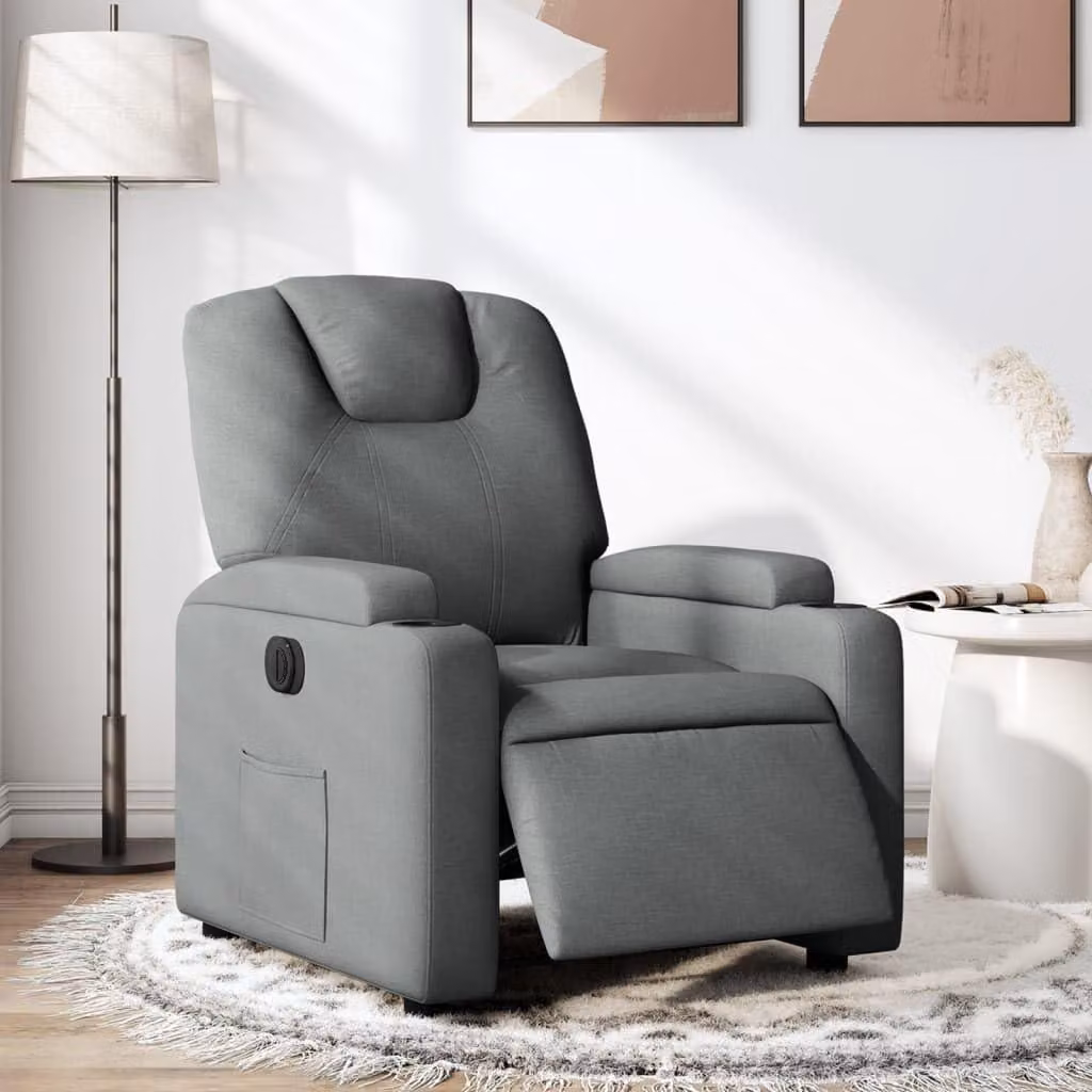 Poltrona reclinabile elettrica, rivestita in tessuto grigio scuro, con porta USB e portabicchieri