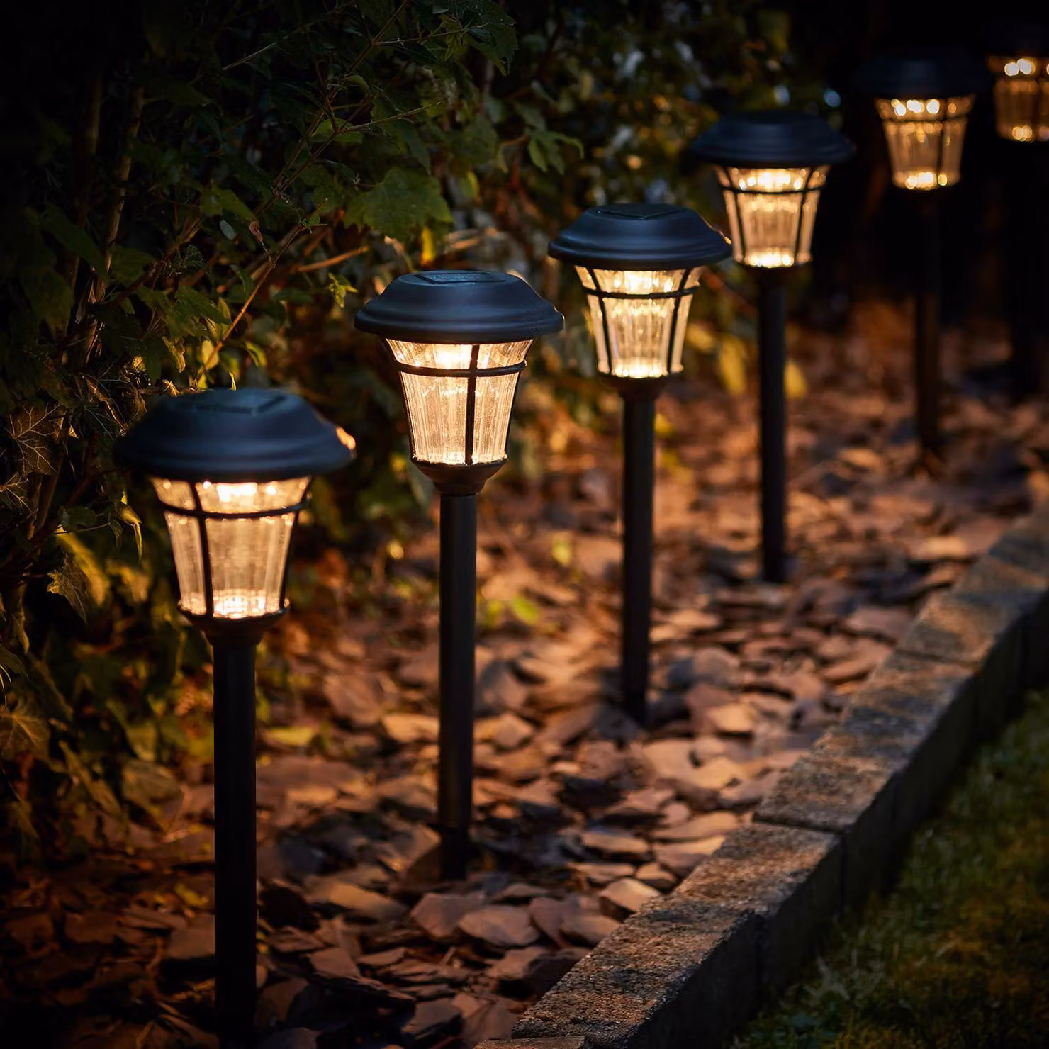 Set di 6 lampade solari a LED, luce bianco caldo, 42,5 cm, per giardino e terrazza