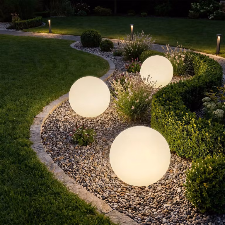 Luce a sfera Luminous Globe tectake, LED RGB multicolore con telecomando, ideale per giardino e balcone, Ø 30 cm