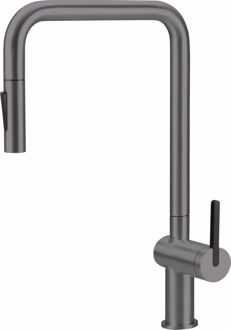 Kitchen faucet with pull-out spout