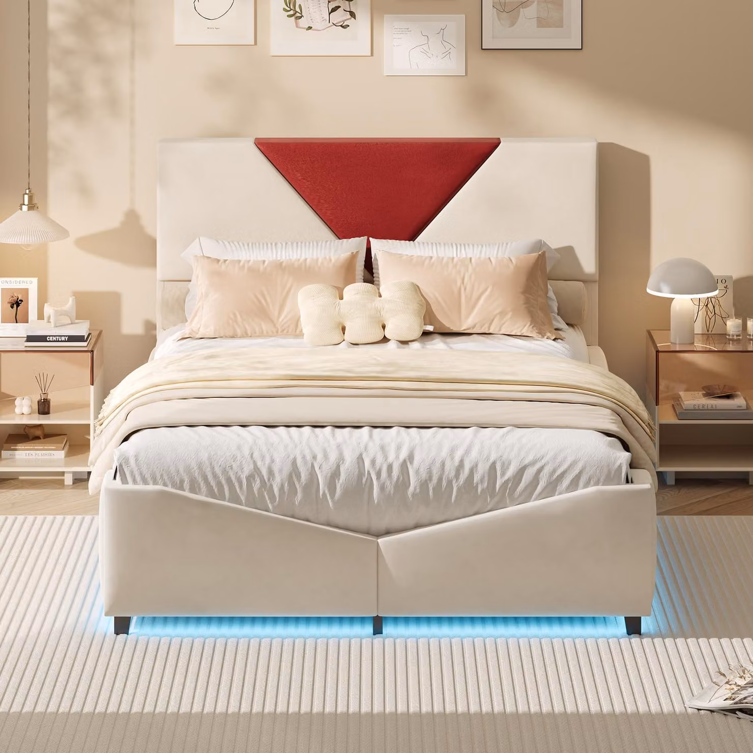 Letto Moonbite con contenitore, dimensioni 140x200 cm, rivestito in velluto, color beige e bordeaux, con testiera dotata di luci LED regolabili e design moderno ed elegante