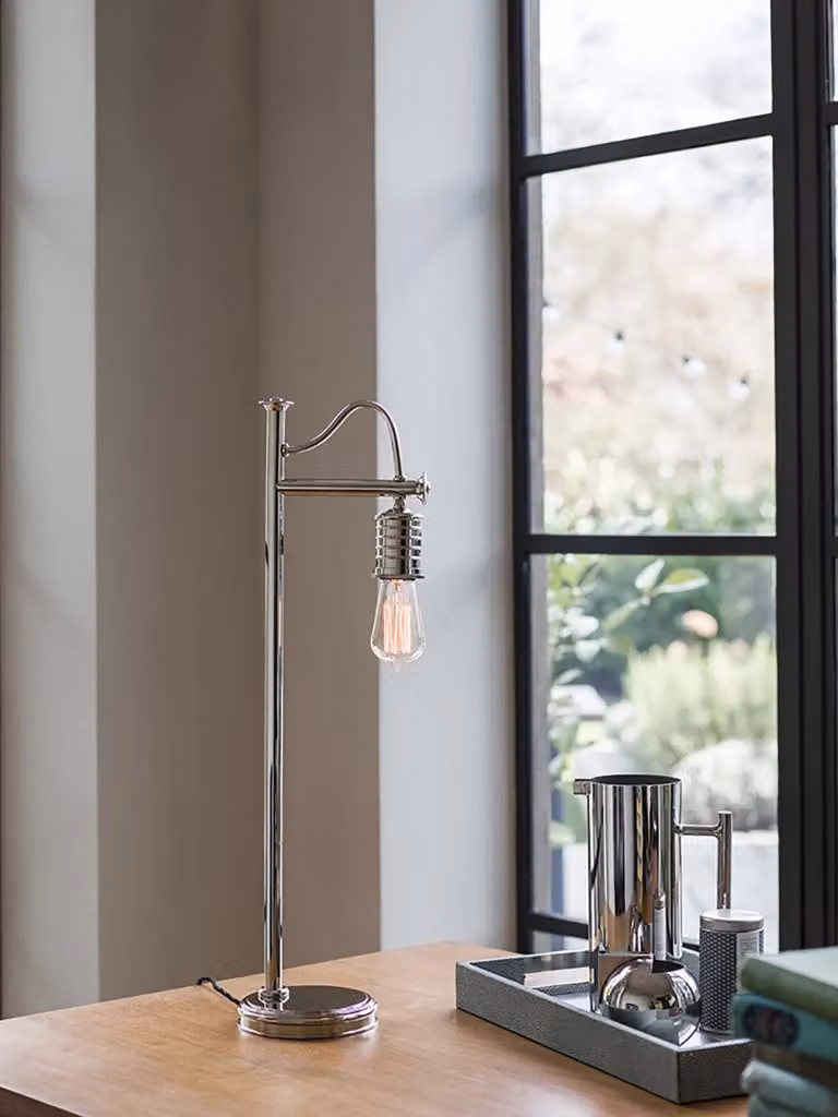 Lampada da scrivania contemporanea Elstead Lighting in acciaio nichel lucido argento con attacco E27 – 2