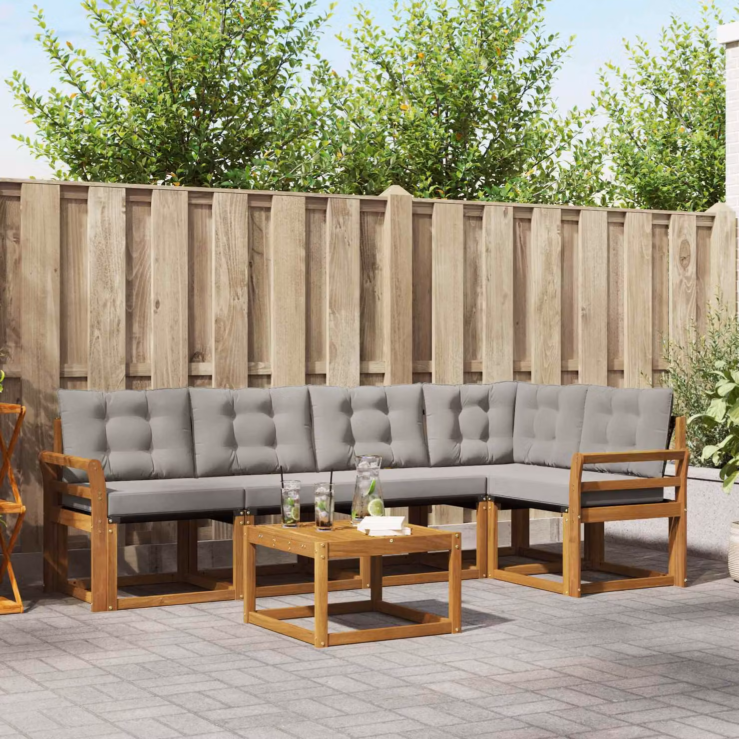 Set di divani da esterno vidaXL 6 pz a forma di L in legno di acacia con tavolino e cuscini, Grigio e Marrone