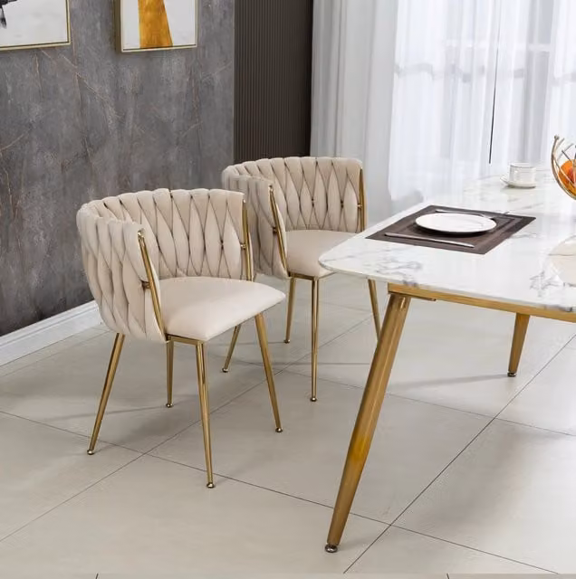 Sedia da pranzo in velluto avorio con gambe dorate