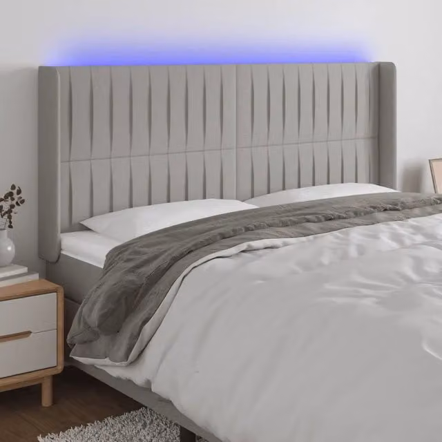 Testiera con LED Design Mania in tessuto grigio chiaro con porta USB, L: 163 cm, P: 16 cm, H: 118/128 cm – 1