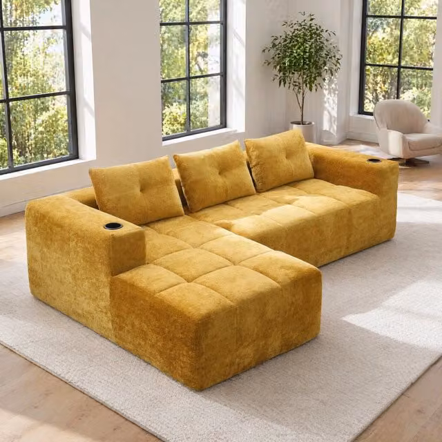 Divano angolare MIVRAY in velluto giallo con portabevande e seduta profonda, L/P/H: 258 x 163 x 68 cm