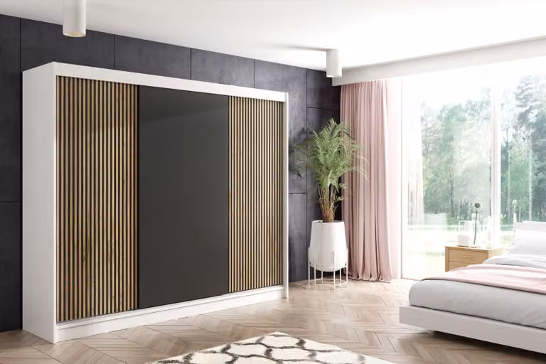 Armadio ALTDECOR con ante scorrevoli a lamelle, guide su cuscinetti a sfera e listelli in alluminio - VILO - 250 cm - Bianco/Rovere Wotan a lamelle