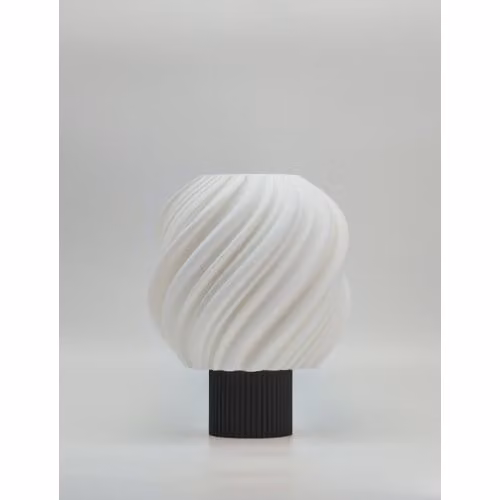 Lampada da tavolo con particolare paralume Drappo Low I Luminari 3D