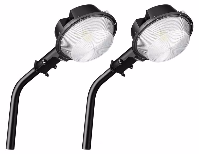 2 lampioni a LED da 100W, 10000 lumen, 6000K, grado di protezione IP66, sensore di luminosità