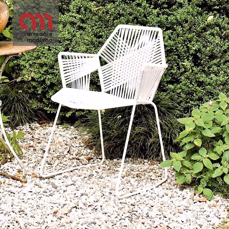 Sedia Tropicalia Moroso con braccioli