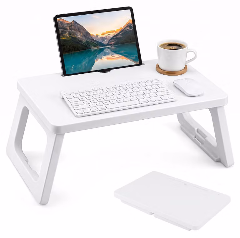 Tavolino portatile per laptop, pieghevole, dimensioni 70x39,5x27,5 cm, vassoio da letto con fessura per tablet, portata fino a 20 kg, ideale per divano, letto e poltrona, colore bianco