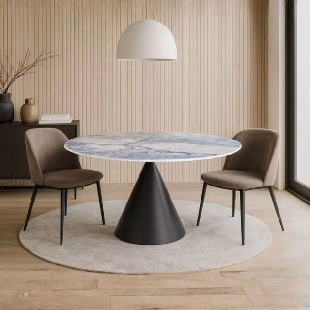 Tavolo fisso Punto con piano effetto marmo con dettagli blu D150xH76 cm.