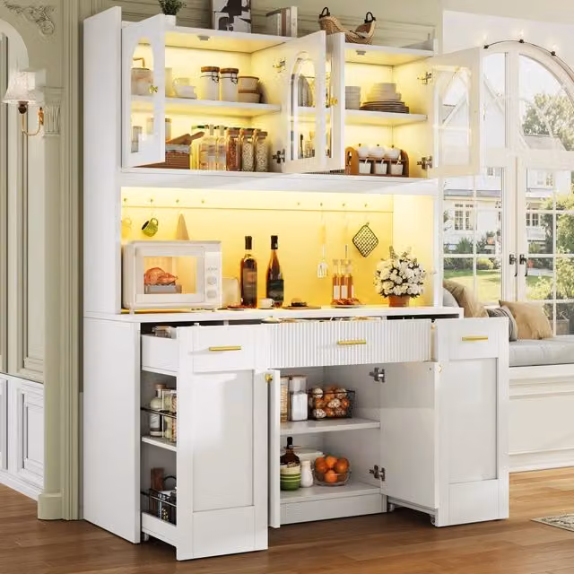 Colonna da cucina moderna con vetrine in vetro, illuminazione LED RGB e ripiani in MDF bianco, L/P/H: 120 x 40 x 187 cm