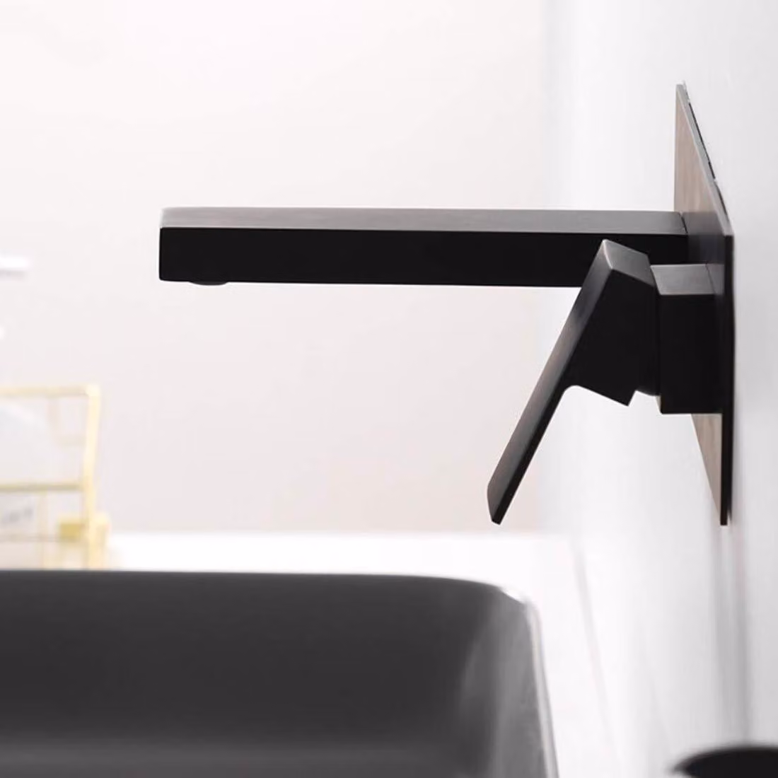 Miscelatore per vasca da bagno, montaggio a parete, con bocchetta ampia, 2 fori, colore nero, per bagno
