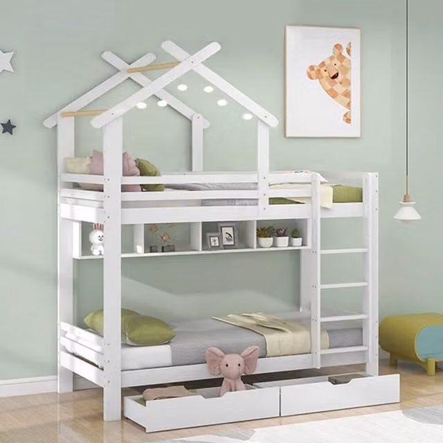 Letto a castello per bambini REDOM in legno di pino e MDF bianco con struttura a casetta e scomparti laterali L/P/H: 227 x 90 x 205 cm