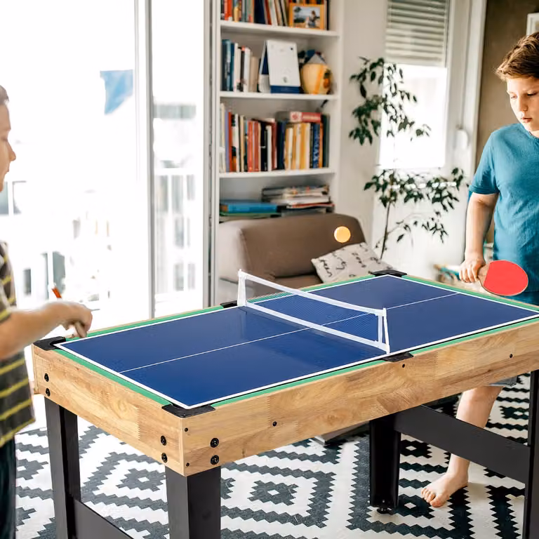 Tavolo multigioco 10 in 1 Costway in legno multicolore con calcio balilla, dama e backgammon per sala giochi e bar