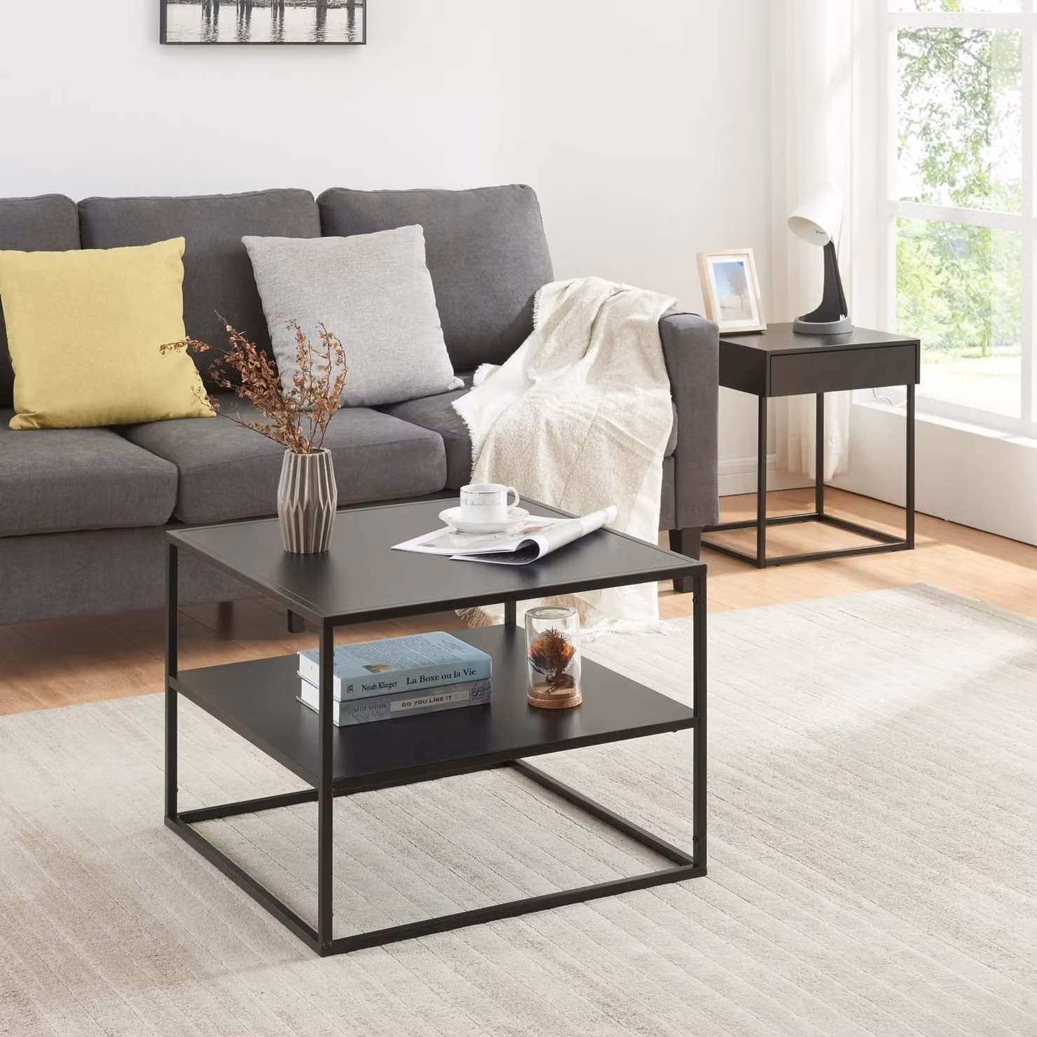 Tavolino 'Solund' con ripiano in acciaio 60 x 60 x 45 cm nero, opaco