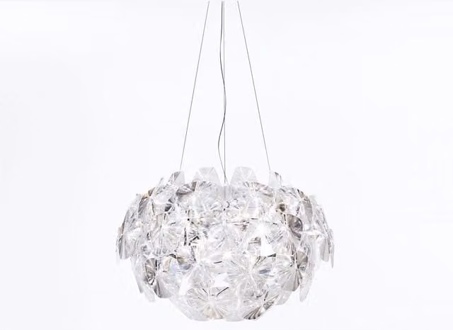 Lampada a sospensione Luceplan Hope in plastica e metallo trasparente con finitura argento e attacco E27