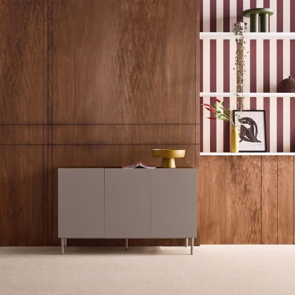 Credenza moderna Sweeek in MDF e metallo, colore grigio e beige, L: 120 cm, H: 75 cm, P: 40 cm – 2
