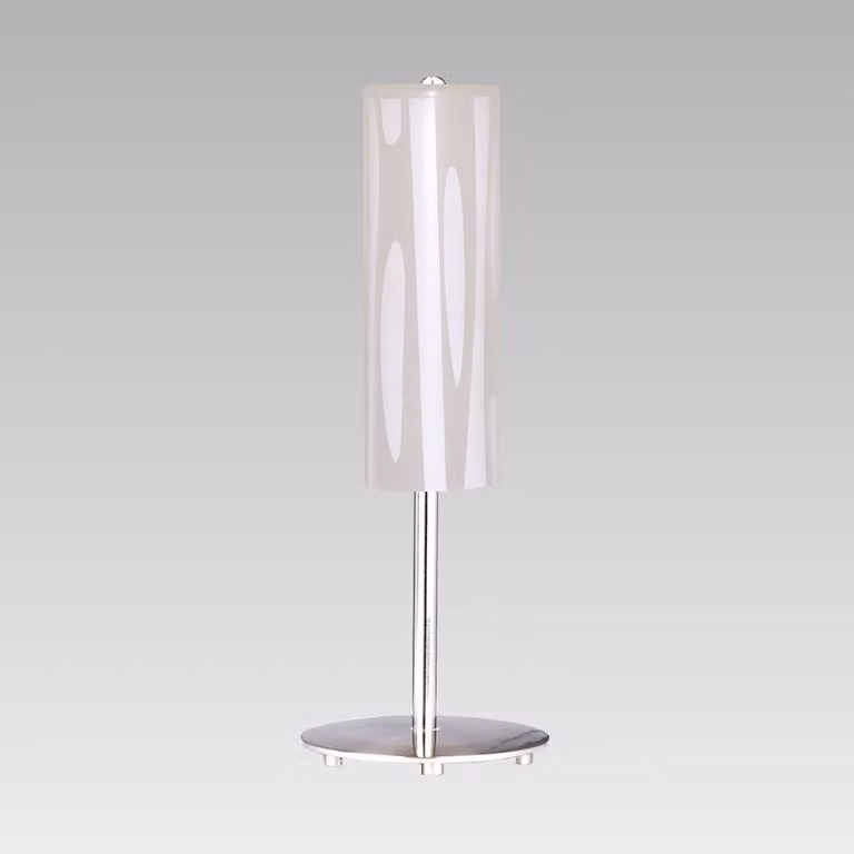 Lampada da tavolo SOLEI, 1 attacco E27/40W, bianco opaco. Dimensioni: lunghezza 160, larghezza 160, altezza 530. Dotata di interruttore
