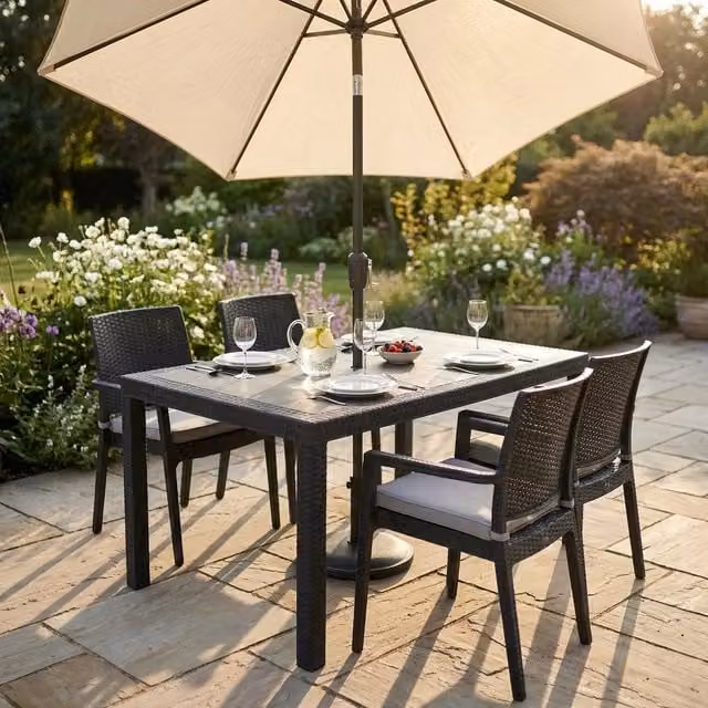 Tavolo da giardino rettangolare moderno WADE in polyrattan nero