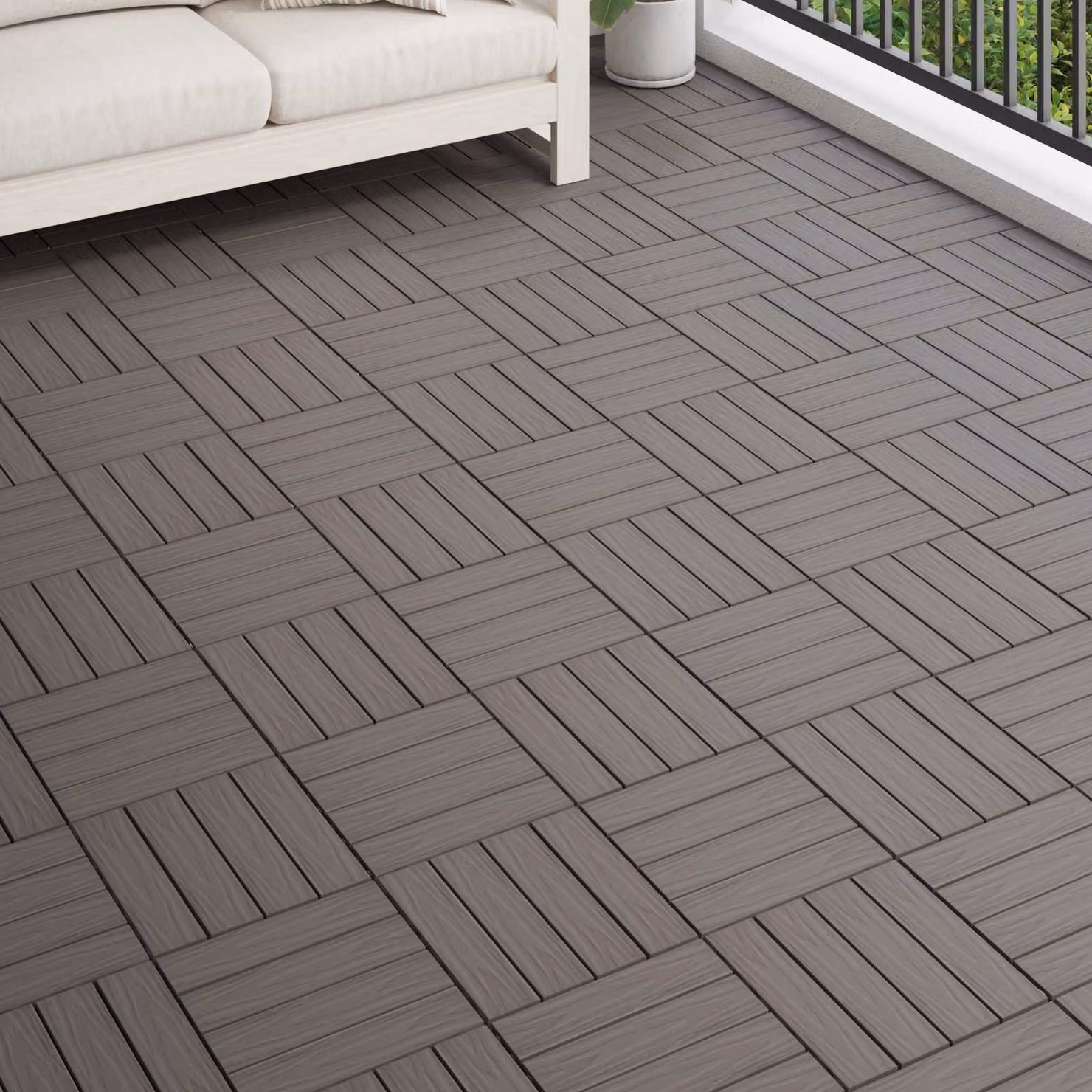 Set di 11 piastrelle per decking vidaXL in WPC marrone scuro e grigio, L/P: 30 x 30 cm