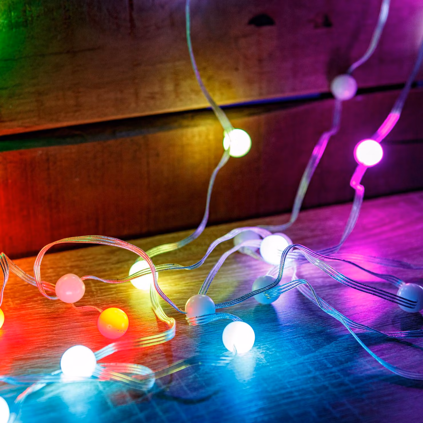 GLOBIZ Smart: catena luminosa a LED - USB - 33 LED RGBIC - 5 metri - Bluetooth + modalità musica - IP65