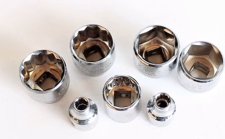 Set di prese SALTUS 7 pezzi chiavi a bussola da 3/8" Prese a bussola 5105