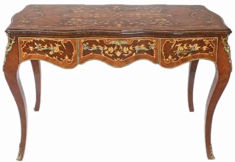 Casa Padrino Scrivania barocca colore marrone/ottone 140 x 60 x h. 80 cm - Scrivania artigianale in legno massiccio con 3 cassetti e applicazioni in metallo massiccio - Mobili da ufficio barocchi