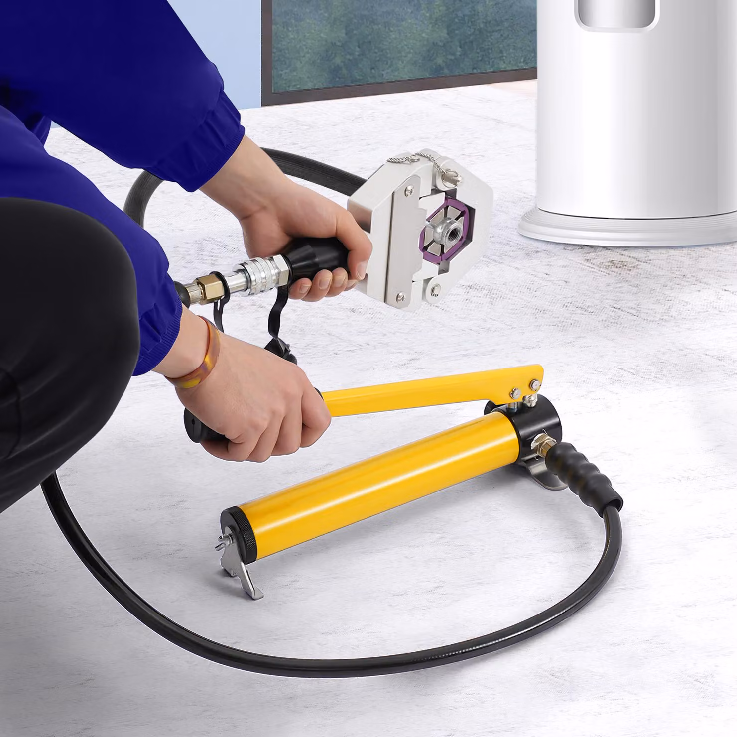 Pinze idrauliche per tubi - Capacità di serraggio: 4 tonnellate - Realizzate in lega di alluminio - Azionamento manuale - Colore: giallo