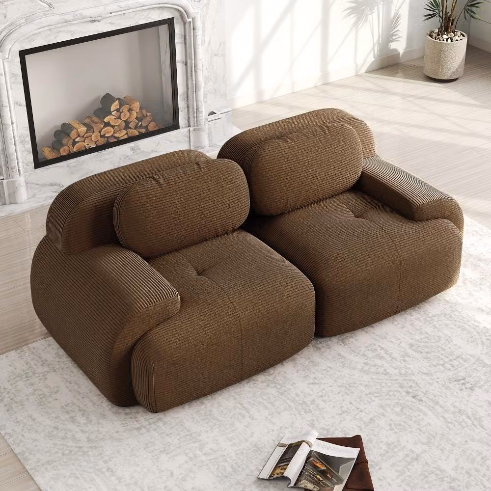 Divano a due posti in tessuto corduroy, divano angolare modulare marrone, design senza struttura con imbottitura in schiuma ad alta densità 32D, braccioli curvi, dimensioni 208x103x70 cm
