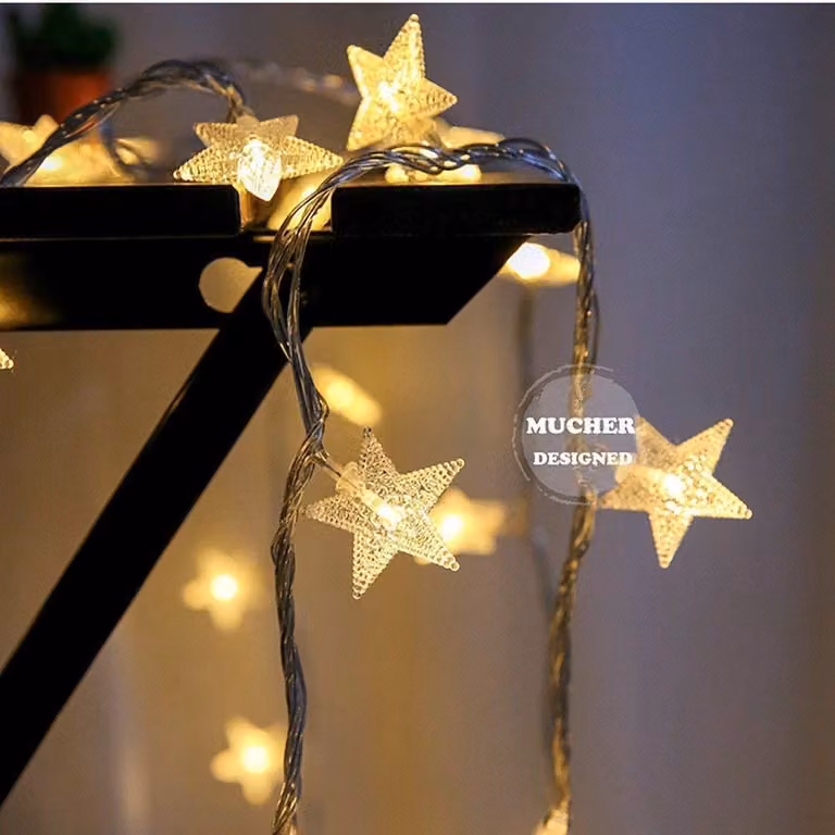Catena luminosa da 6 metri con 40 LED a forma di stella, luce bianco caldo, ideale per il periodo natalizio