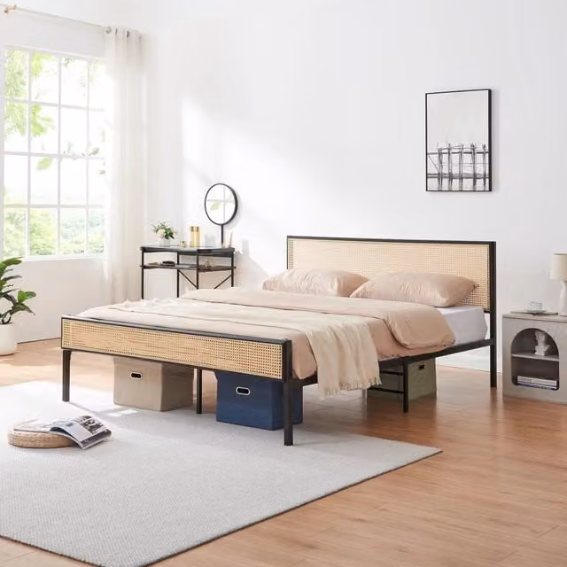 Letto Matrimoniale Linköping en.casa in Metallo Nero con Testiera e Pediera Effetto Rattan L/P/H: 160 x 200 x 90 cm