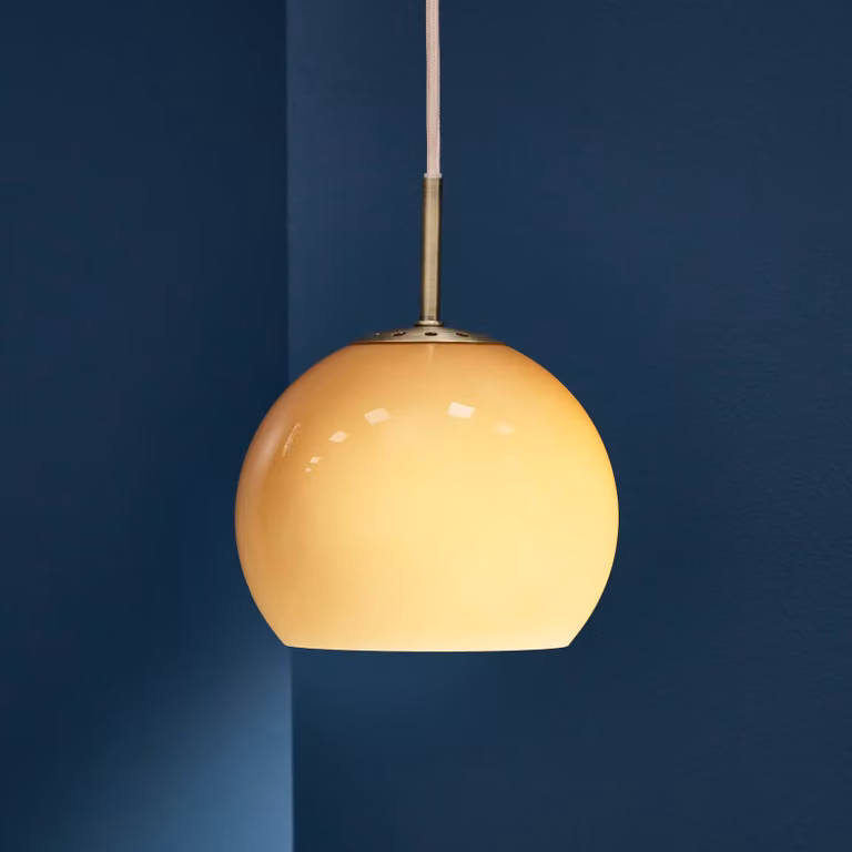 FRANDSEN Lampada a sospensione in vetro Ball, dimmerabile, Crema / Ambra, Soggiorno / Sala da pranzo, Vetro, Design, Lampada a sospensione