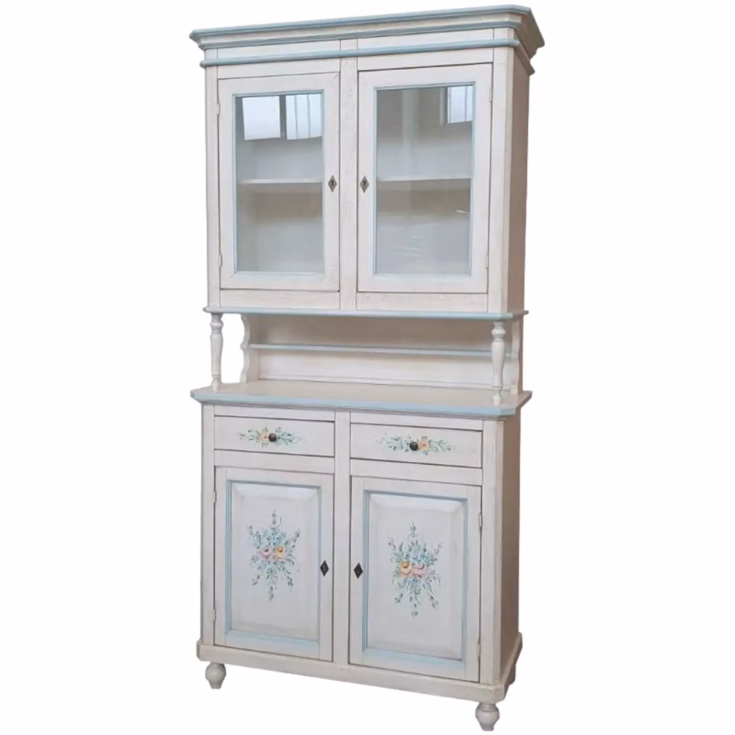 Cristalliera in legno con 2 ante in vetro Mobili 2G bianco invecchiato e decori azzurri L 104 cm, P 43 cm, H 208 cm – 1